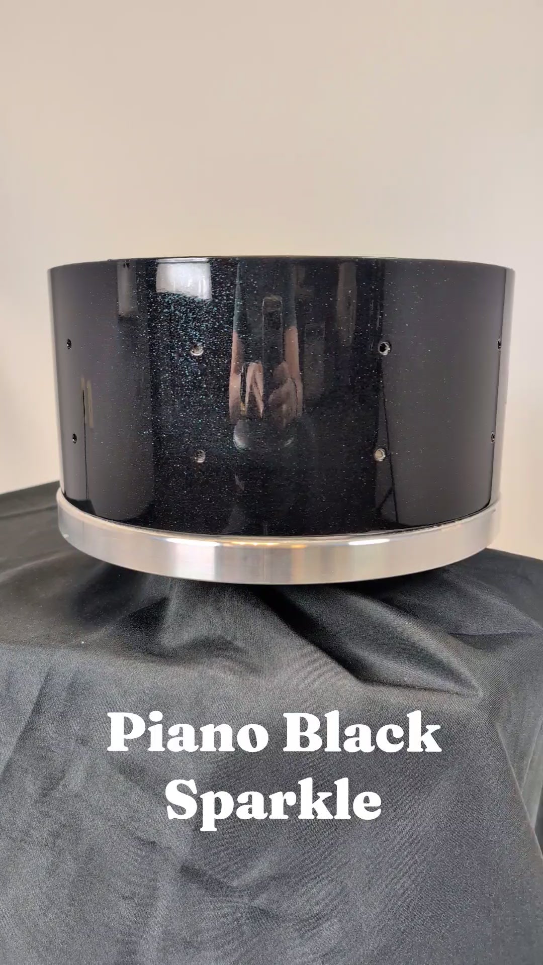 Bass Drum 24" SPARKLE Piano Black